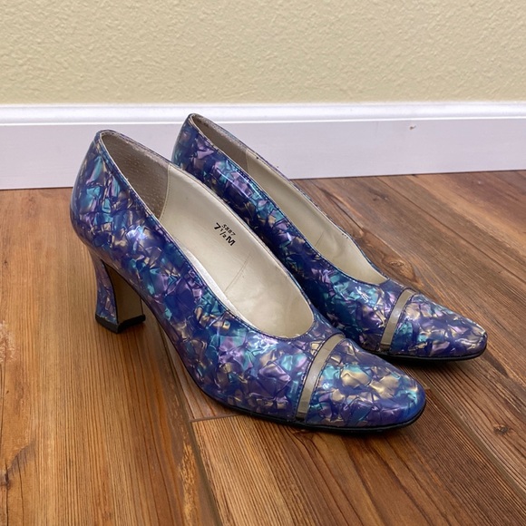 J Renee Iridescent Patent Leather Pumps with Chunky Heels
